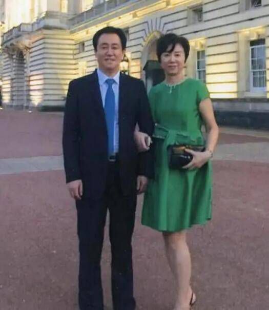 久久久三级